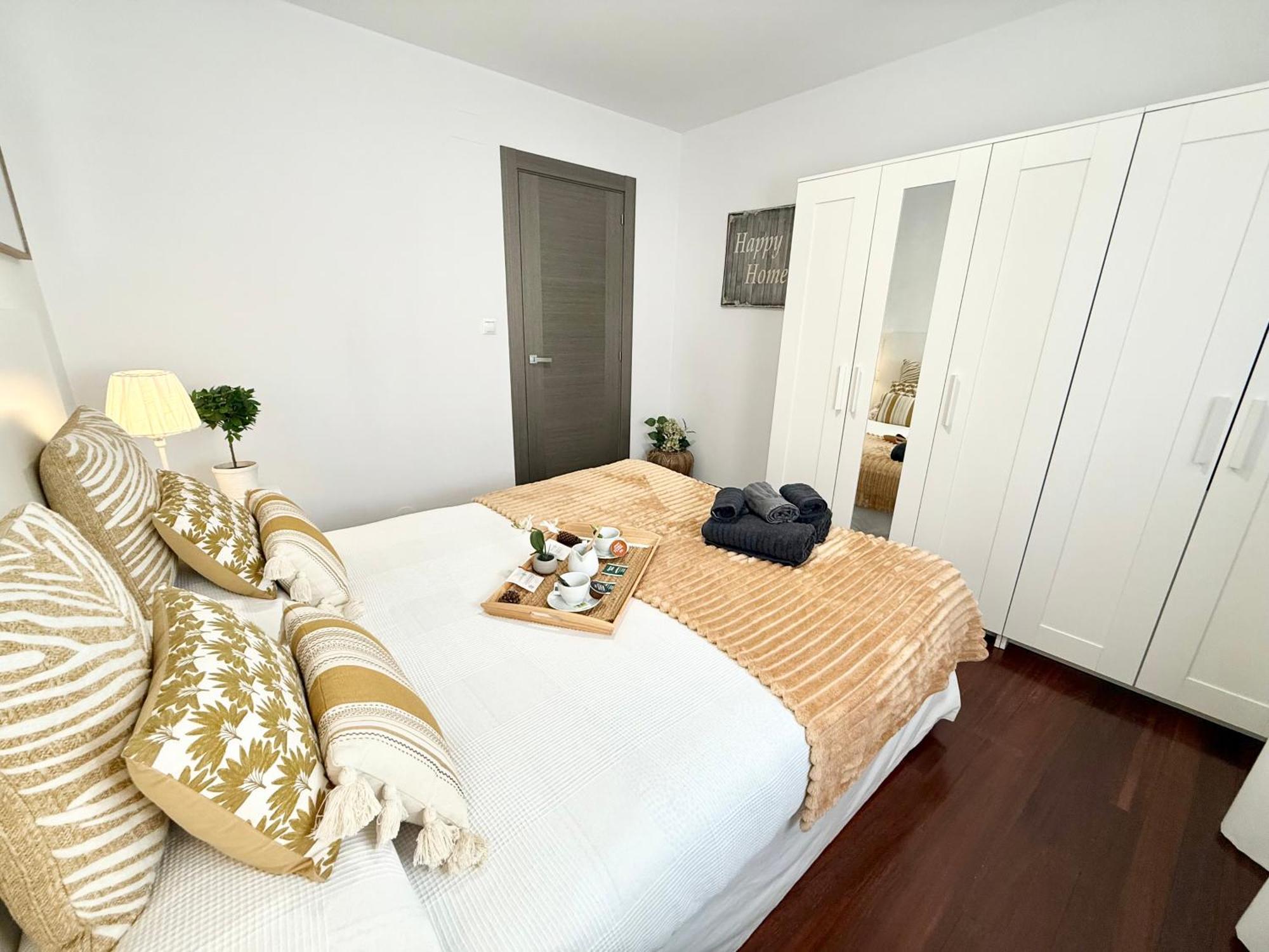Apartment Holidays - Centrico Piscina Urbanizacion Garaje Gratis Castro Urdiales